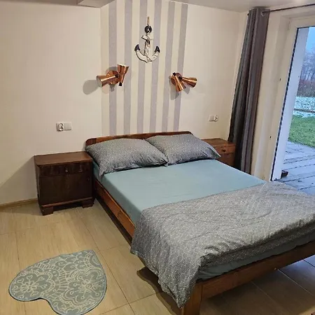Apartment Nad Jeziorem Piaski